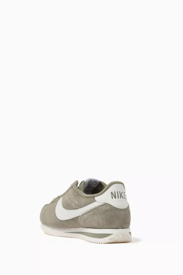 Nike  Follow Cortez Vintage Sneakers in Suede - Image 3